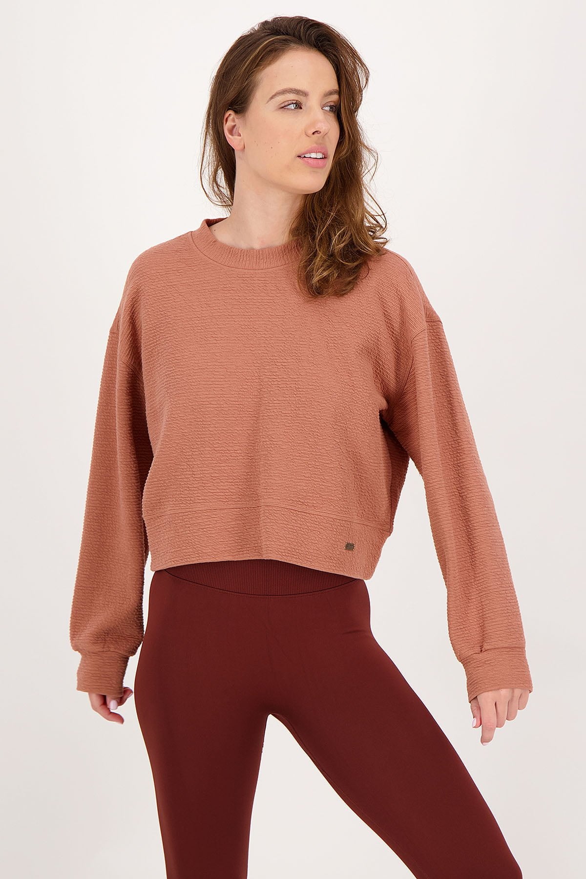 Lume Textured Crewneck Sweater – Effortless Everyday Style